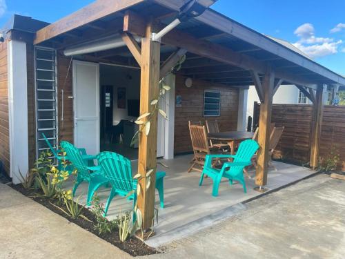 Vanille-colibris Le Domaine Mannou in Sainte Rose