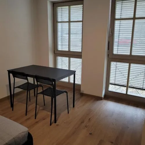 Apartment Neu renoviert Parkplatz in Regensburg, Deutschland