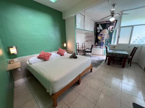 ITH Sayulita Amazing Surf Hostel Room Type - King Studio