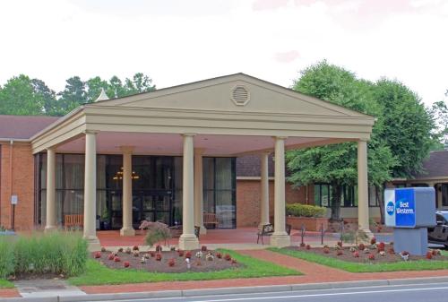 Best Western Williamsburg Historic District - image 26