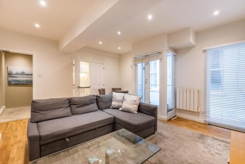 Marylebone Retreat, Bright 2BR near Regents Park