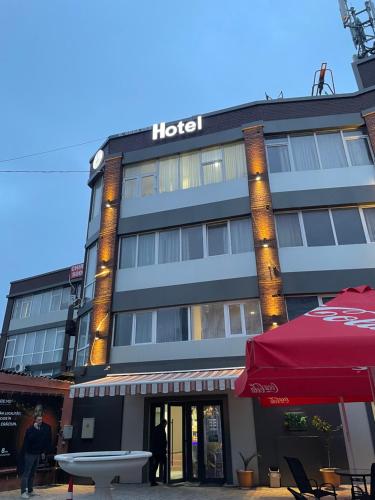 EquatorHotel in Кишинів