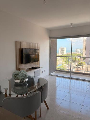 Brand new apartment near the beach and historic center