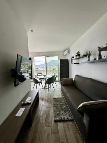 Marina Rooftop Exclusive View - image 4