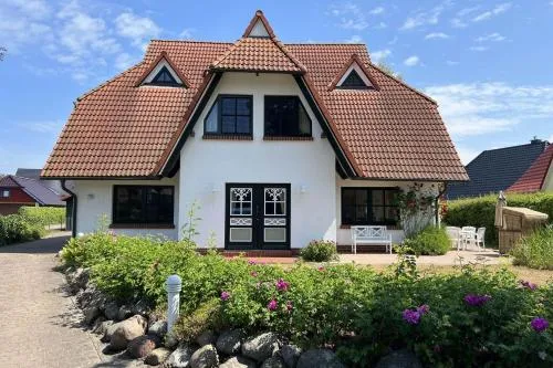 Windflüchter 3 in Zingst, Deutschland
