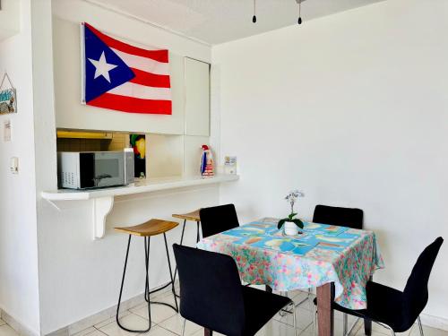 Hobie Beachfront Apartment Isla Verde - image 5