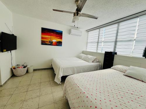 Beachfront Tropical Tantra Apartment - image 12