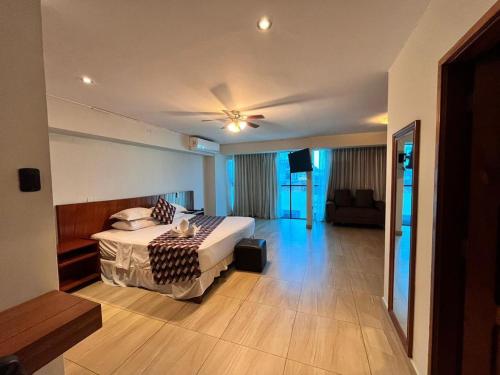 2 bedrooms, 2 beds