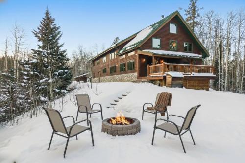 Iekārtas, Highlands Homestead Luxury Retreat in Bragg Creek (AB)