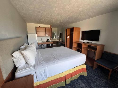 1 queen bed