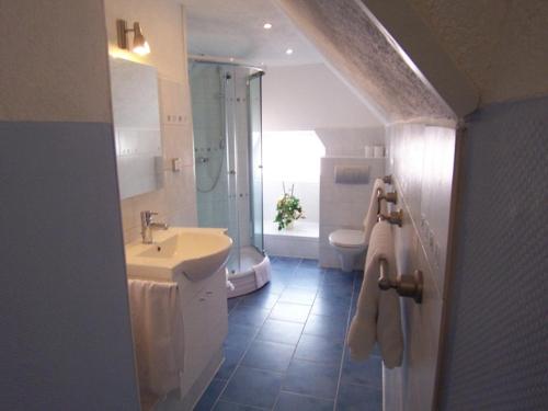 Hotel Villa Konstanz Room Type - Triple Room