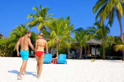Beach Villa | Complimentary Return Domestic Transfer for 2 Adults with min 7-nights stay. Applicable for bookings made from 25th May, 2025, stay period till 31st Oct, 2025 image 5