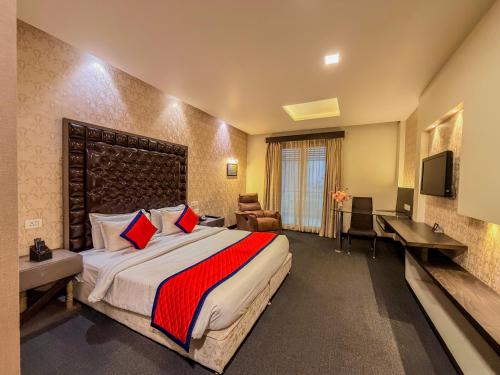 hotel photo