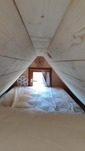 3 bedrooms, 4 beds