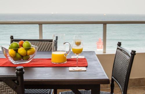 702 Oyster Rock - by Stay in Umhlanga