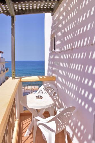 Irini Apartments