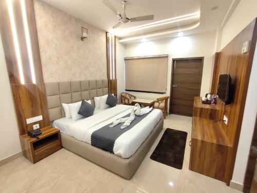 Hotel PS Residency photo 2