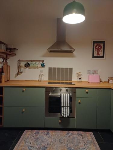 Cosy Holiday Home Acharacle Sleeps 6 in 阿哈勒豪