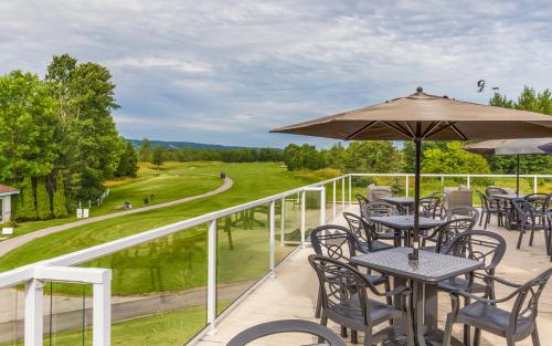 Golfplatz vor Ort, Living Stone Golf Resort in Collingwood (ON)