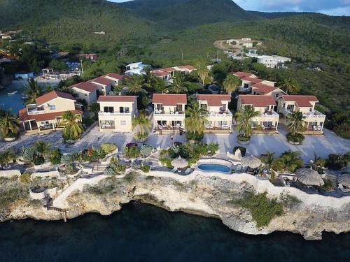 Oceanfront apartments 18 & 19 - Lagun Blou Dive & Beach Resort, Curaçao (Oceanfront apartments 18 & 19 - Lagun Blou Dive & Beach Resort, Curacao) in Lagun