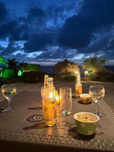 Oceanfront apartments 18 & 19 - Lagun Blou Dive & Beach Resort, Curaçao (Oceanfront apartments 18 & 19 - Lagun Blou Dive & Beach Resort, Curacao) in Lagun