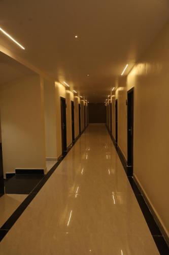 Iekārtas, Hotel N Grand in Miryalaguda