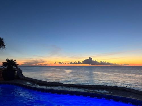 Oceanfront apartments 18 & 19 - Lagun Blou Dive & Beach Resort, Curaçao (Oceanfront apartments 18 & 19 - Lagun Blou Dive & Beach Resort, Curacao) in Lagun