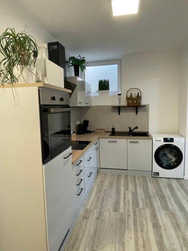 Moderne, stilvolle, ruhig gelegene Souterrain Ferienwohnung in Weilheim in Oberbayern