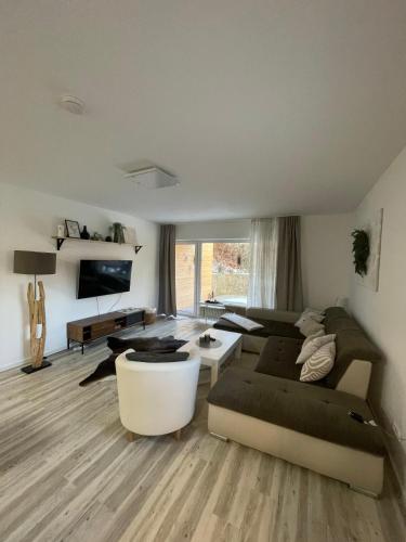 Moderne, stilvolle, ruhig gelegene Souterrain Ferienwohnung in Weilheim in Oberbayern