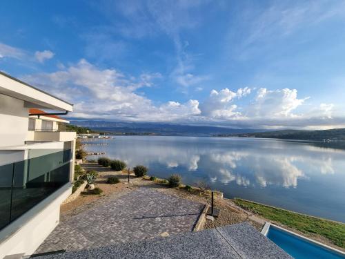 Penthouse Dream Vista – khách sạn tại Cizici