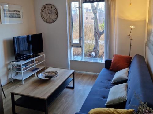 Johan's B&B - Since 2014 roofterrace and cheap parking, Amsterdam (photo 5)