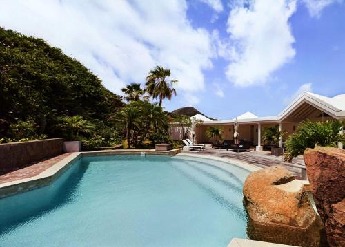 Exterior view, Sunset crest in Gustavia