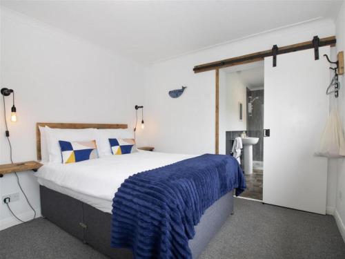 1 double bed