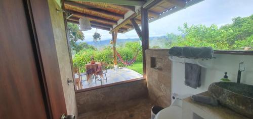 Vannas istaba, Ecolodge de Bambú en el Bosque Nublado ShantihOMe (Ecolodge de Bambu en el Bosque Nublado ShantihOMe) in San Miguel de Los Bancos