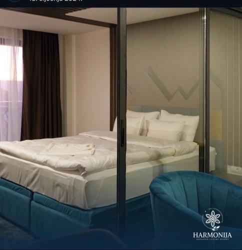 DZAT apartman, Harmonija Hotel