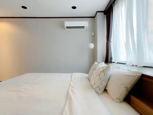 Mando Hotel 401 ,direct to Ueno, Asakusa