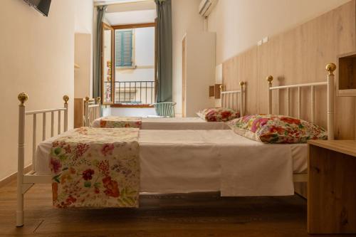 Hostel Archi Rossi – Florence, IA