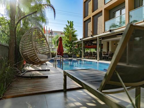 Laren Sea Side Hotel Spa - image 11
