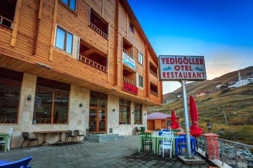 Yedigoller Hotel & Restaurant