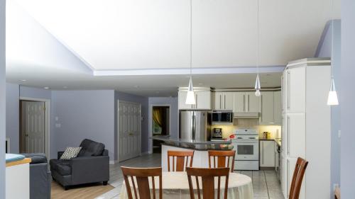 設施, Muskoka 4-Bedroom Cottage in 溫德米爾(ON)