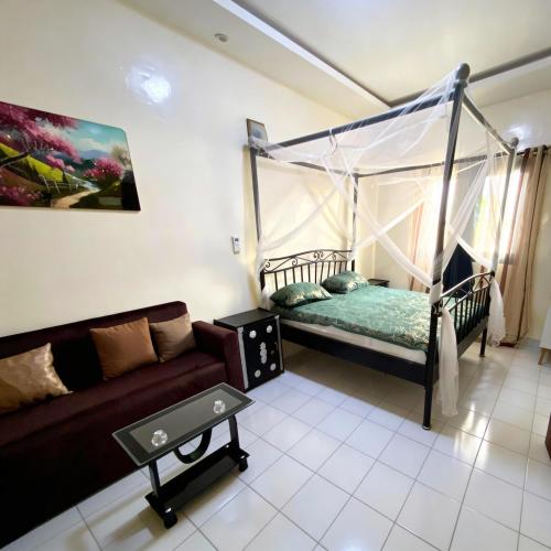 Luxueux Studio de 90 m2 avec Suite Parentale – khách sạn tại Liberte