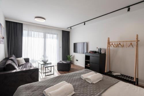 Felicita Deluxe Apartments with Free Parking