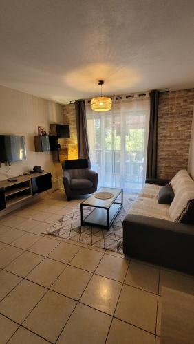 Logement entier F4 in Celleneuve