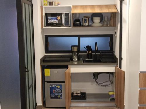 Modern Private Loft Metro Nearby Practical Stay