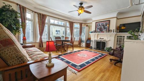 Spacious 3BR-2BA Flat - Prime Location - Excellent Transit - Comfy - Central SF - Walkable – khách sạn tại Mission