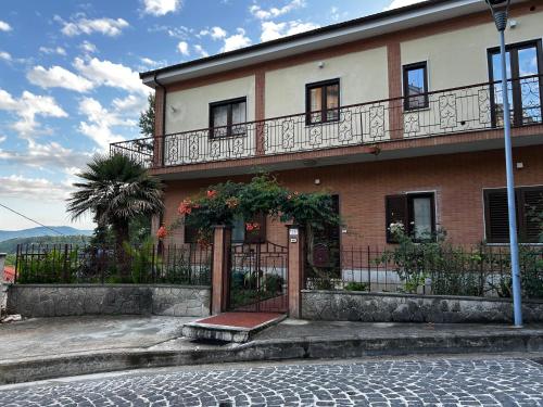 Viesnīcas āriene, A Casa di Elena in Cerro al Volturno