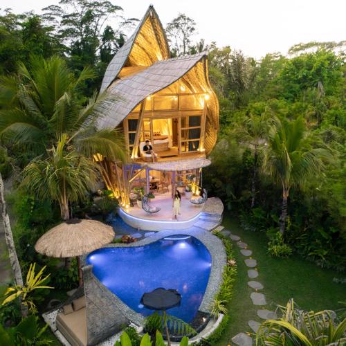 Lazy Coconut Bali, Gianyar