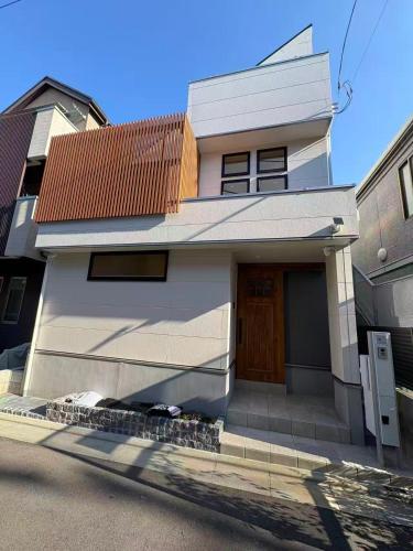 目白别墅 全新3层楼独栋别墅家的感觉 3卧室Brand new 3-story detached villa with a homey feel 3 rooms 近商圈 设备齐全 直达新宿 银座 涉谷 上野 表参道 品川