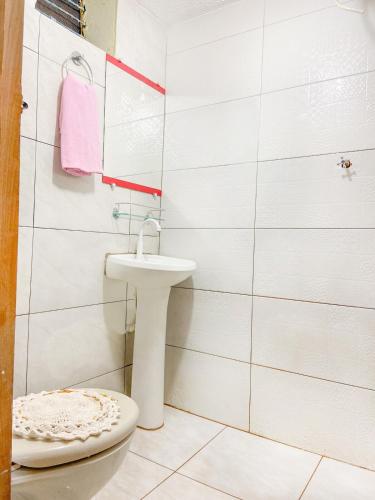 Casa econômica no centro de Diamantino (Casa economica no centro de Diamantino) in Diamantino (Mato Grosso)
