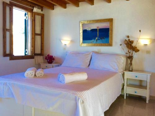  Manos Studios in Platis Gialos